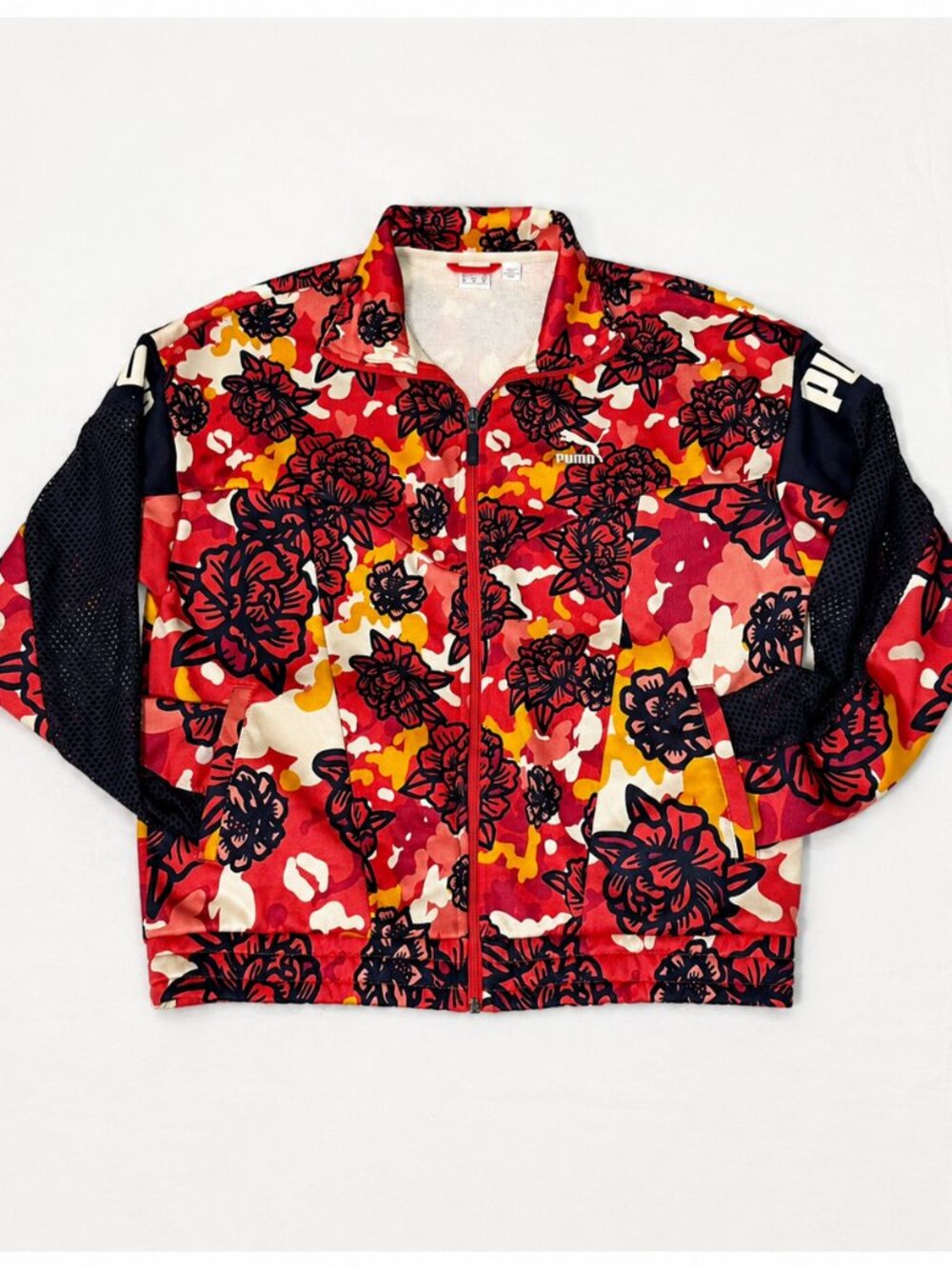 PUMA Flourish XTG Track Jacket Floral Camo Mesh Full Zip Medium